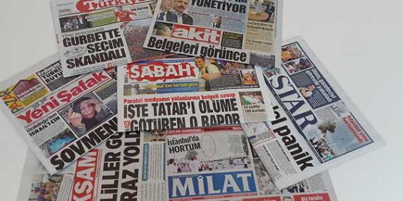 Some of pro-government newspapers are pictures in this picture. (Photo: Today's Zaman)