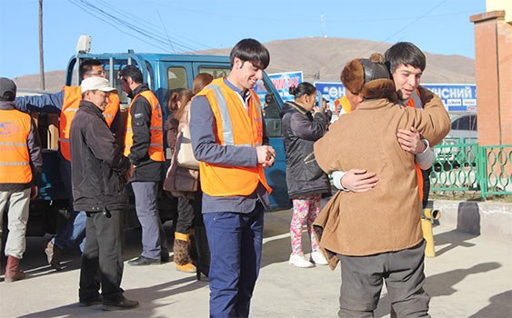 Kimse Yok Mu distributes heating stoves in Mongolia