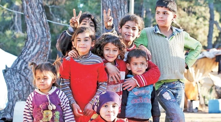 With only 10 percent of the 2 million Syrian refugees in Turkey having been placed in refugee camps, problems involving finding food and shelter persists, but none more alarming than the education of children.