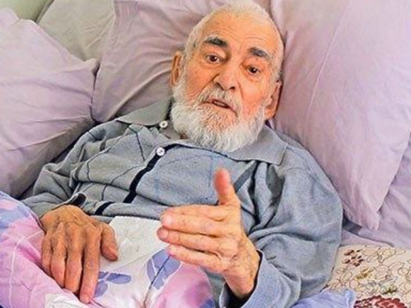 A 91-year-old man, Alaattin Öksüz