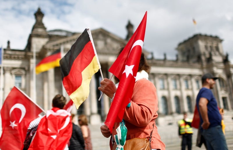 Growing number of Turkish citizens apply for asylum in Germany