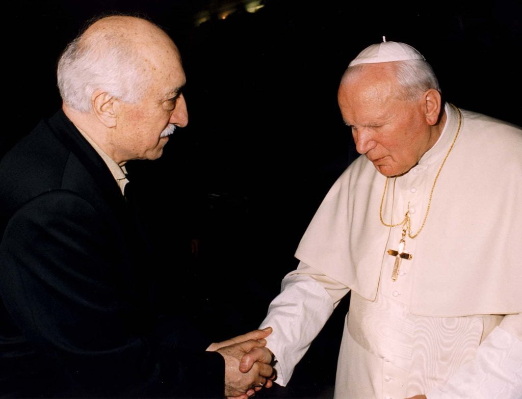 Fethullah Gulen with with Pope John Paul II